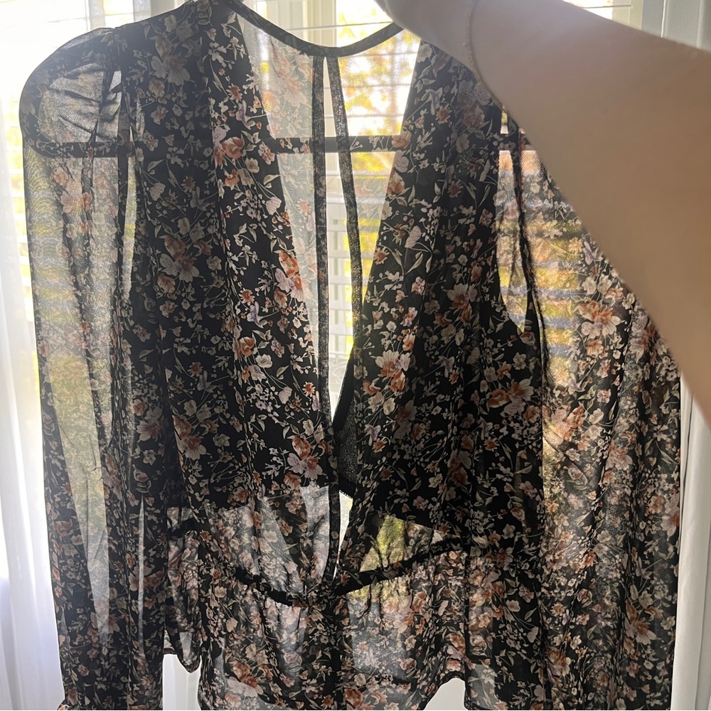floral Dolce Vita silk floral Top
